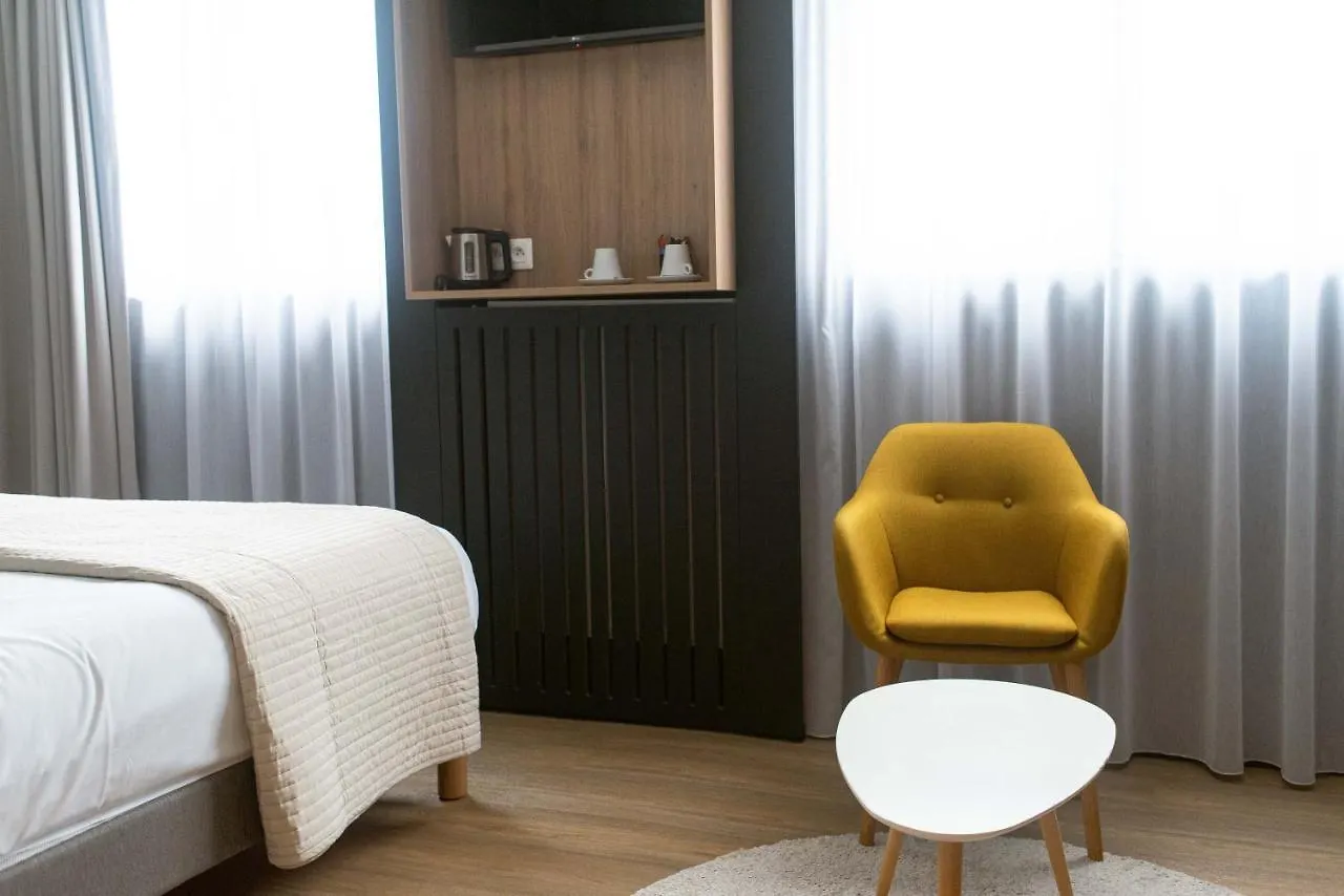 Les Voyageurs Hotel Saint-Renan 3*,  France
