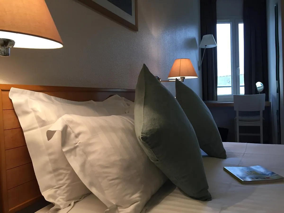 Les Voyageurs Hotel Saint-Renan 3*,  France