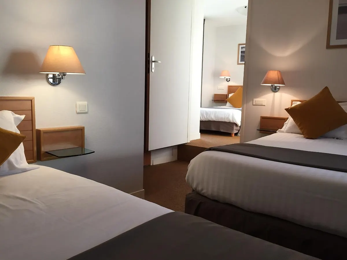 ***  Les Voyageurs Hotel Saint-Renan France